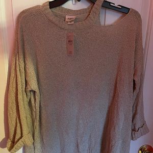 Day trip cut out sweater BNWT
